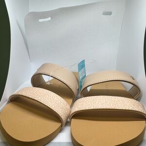 Reef Beige Women's Sandals